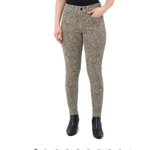 Seven7 Animal Print Pants Never Worn